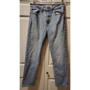 Levi's Premium Wedgie Straight Light Wash Blue Denim Jeans Size 27
